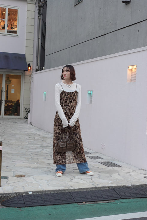 バックオープンレオパードワンピ